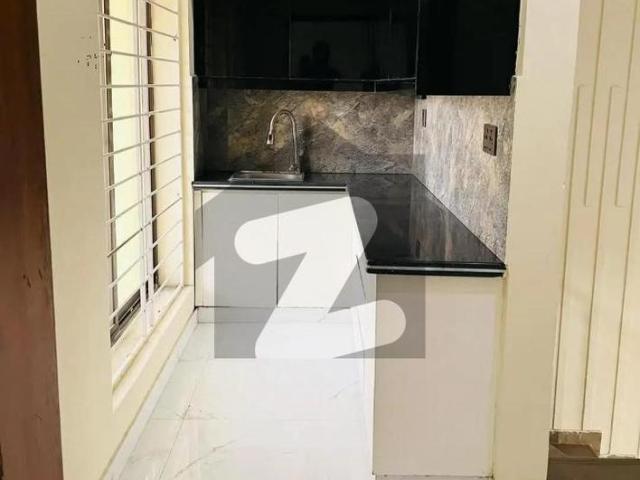 125 Square Yard 3 Bedrooms Luxury Villa Is Available FOR RENT 8 Km From Entrance Of BTK 3 Bed DD Lounge 1 Kitchen Bahria Town Precinct 11 B
