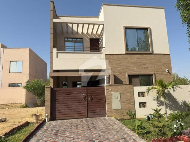 125 Sq Yd Ready to Move Luxury Villa For Sale Precinct 11B, Bahria Town Karachi A+ Construction | 3 Bedrooms, Drawing, Dining, TV Lounge & American Kitchen 10 Min from Main Gate | Near Park, Mosque, Schools & Commercial