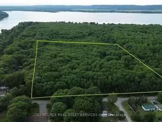 125 Ritchie Avenue, Ottawa, ON, K0A 3M0 vacant land for sale.