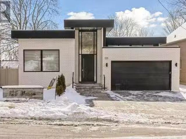 125 Watson Street E, Whitby, ON, L1N 1A4 house for sale Lis.