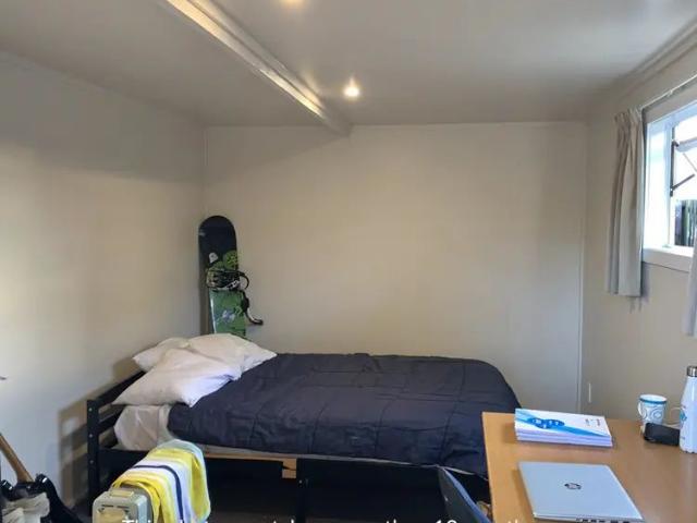 1/25 Wharenui Road
