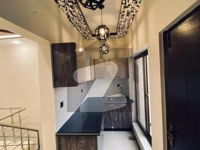 125sq yd villa for sale, in precinct 15 opposite to ali block. A PLUS Construction. 3 Bedrooms, Drawing, Dining, TV Lounge & Americal Kitchen. 10min Drive From Main Gate Of Bahria Town Karachi. Bahria Town Precinct 15