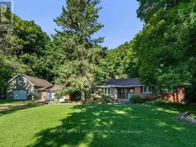 1264 Olde Base Line Road, Caledon, ON, L7C 0J1 house for sal.
