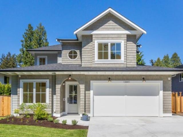 1264 Avenue, Surrey, BC, V4A 1K2 house for sale | Listing ID R3127 | Royal LePage