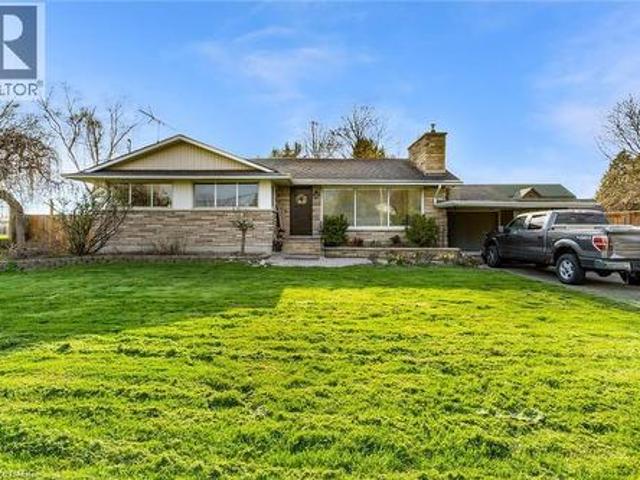 1267 Third St Louth Street, St. Catharines, ON, L2R 6P9 house for sale | Listing ID 40823 | Royal LePage