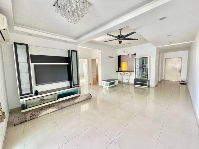 1268 SQFT FREEHOLDAman Heights Condominium Seri Kembangan For Sale