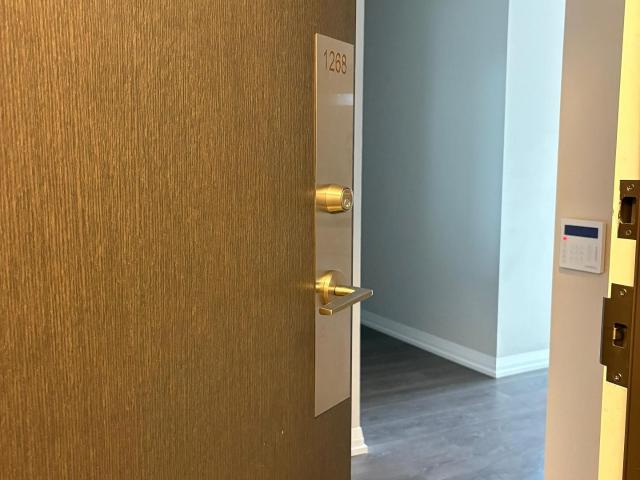 1268 60 Ann O'reilly Road, North York | 1+1Beds/2Bath, Condo, $2,525/mo | Condos. Ca