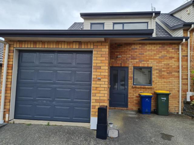 126/172 McLeod Road Te Atatu South, Waitakere City