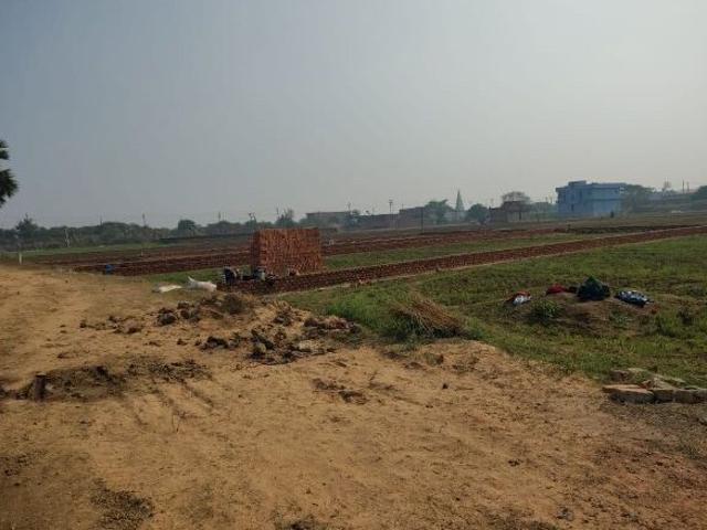 1261 Sq.Ft. Plot in Suryanagar Bangalore Listing ID: #10304