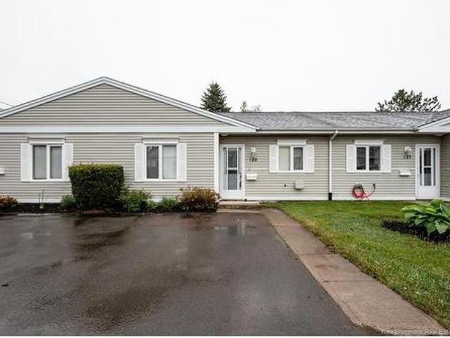 126 268 Acadie Ave, Dieppe, NB, E1A 6T2 house for sale | Listing ID NB140523 | Royal LePage