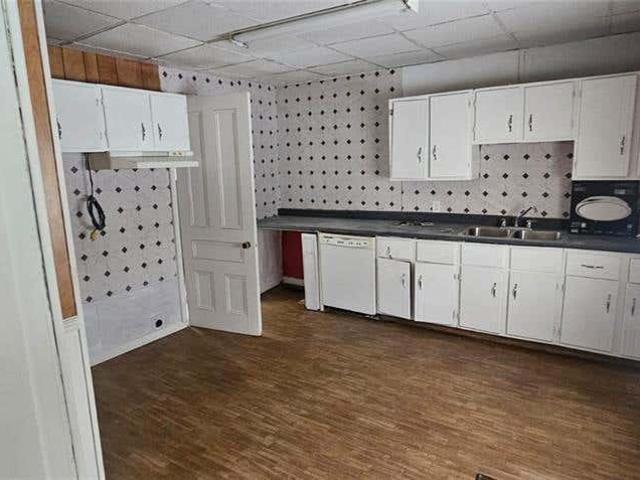 126 Green Street, Woodstock, NB E7M1V3 Multi Family For Sale | RE/MAX | NB121919