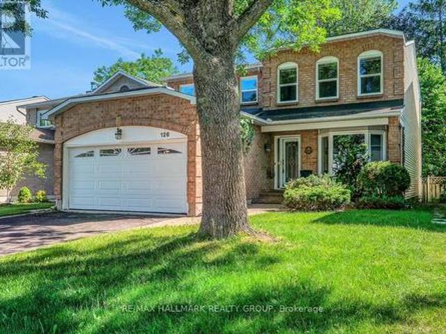 126 Dossetter Way, Ottawa, ON, K1G 4S5 house for sale | Listing ID X13426 | Royal LePage
