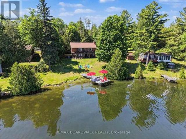126 Lakeshore Road, Lanark Highlands, ON, K0A 3L0 house for sale | Listing ID X13431 | Royal LePage
