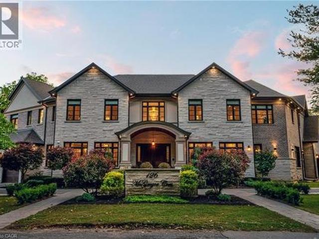 126 Mcgregor Crescent, Ancaster, ON, L9G 1B5 Luxury House for sale | Listing ID 40826 | Royal LePage Carriage Trade Luxury Properties