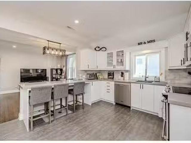 126 Poplar Avenue, Acton, ON, L7J 2E2 house for sale Listin.