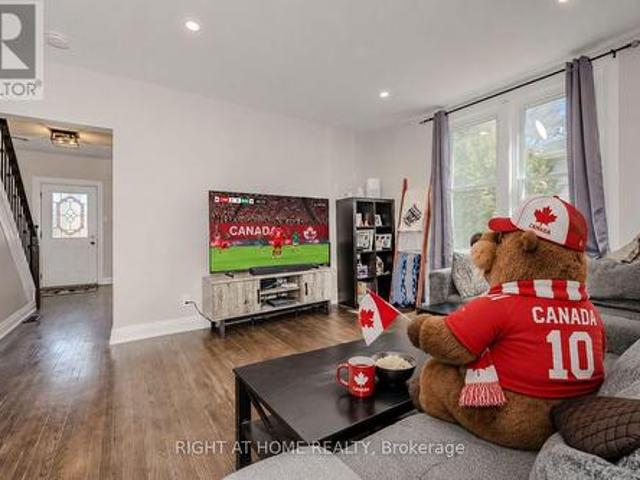 126 Poplar Avenue, Halton Hills, ON, L7J 2E2 house for sale | Listing ID W13587 | Royal LePage