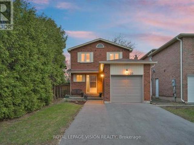 126 Richbell Street, Vaughan, ON, L4J 5X2 house for sale | Listing ID N13215 | Royal LePage
