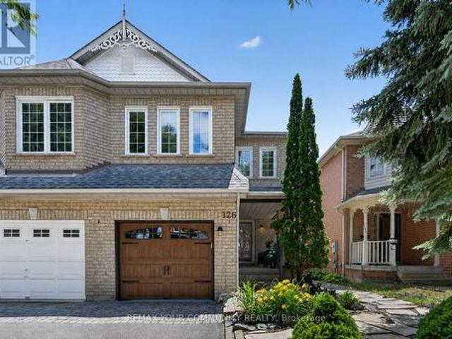 126 Woodroof Crescent, Aurora, ON, L4G 7H2 house for sale | Listing ID N13638 | Royal LePage