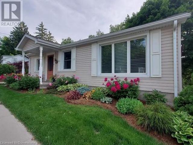 1276 Swan Street, Ayr, ON, N0B 1E0 house for sale | Listing ID 40716 | Royal LePage