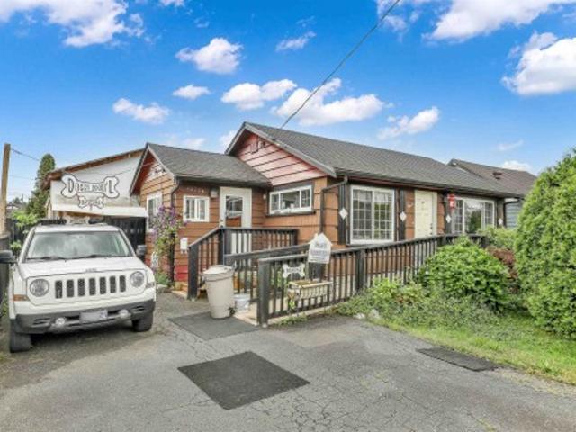 12774 B Avenue, Surrey, BC, V3V 3P5 house for sale | Listing ID R3134 | Royal LePage