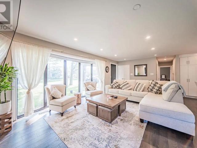 1277 GAINSBOROUGH DRIVE