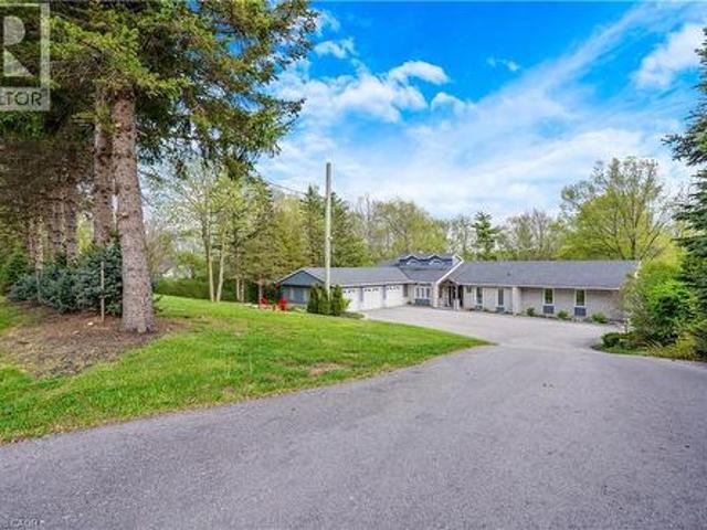 1279 Maple Manor Road, Cambridge, ON, N1R 5S6 house for sale | Listing ID 40825 | Royal LePage