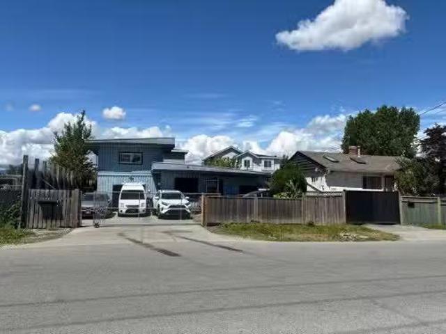 12711 112A Avenue, Surrey, BC, V3V 3L4 house for sale Listi.