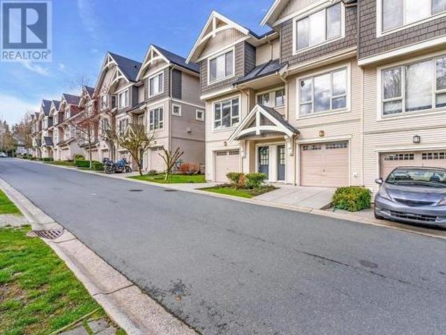 127 3 Dayanee Springs Boulevard, Coquitlam, BC, V3E 0C2 house for sale | Listing ID R3000 | Royal LePage