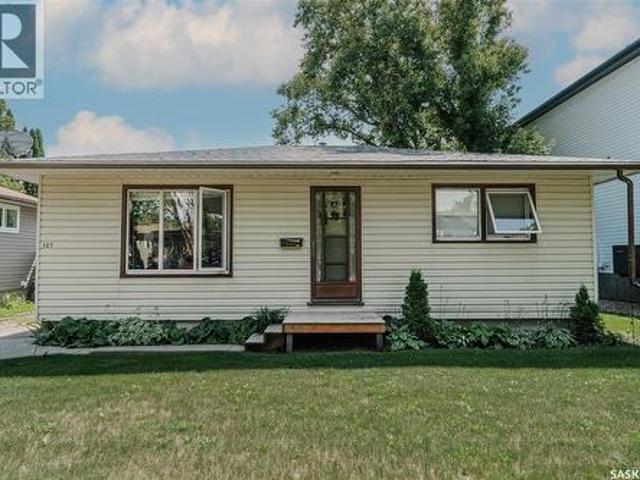 127 107Th Street W, Saskatoon, SK, S7N 1P2 house for sale | Listing ID SK042450 | Royal LePage