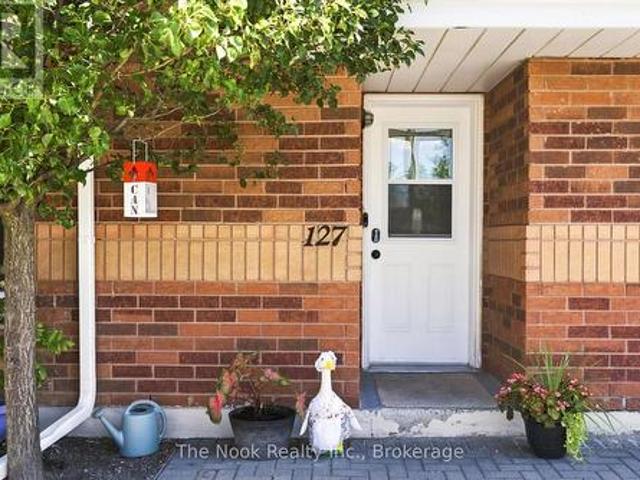 127 12 Ninth Line, Whitchurch Stouffville. ON, L4A 1J3 townhouse for sale | Listing ID N13691 | Royal LePage
