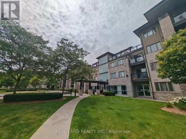 127 570 Lolita Gardens, Mississauga, ON, L5A 0A1 condo for sale | Listing ID W13542 | Royal LePage
