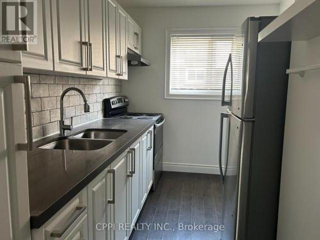 127 69 Godstone Road, Toronto, ON, M2J 3C8 townhouse for sale | Listing ID C13680 | Royal LePage