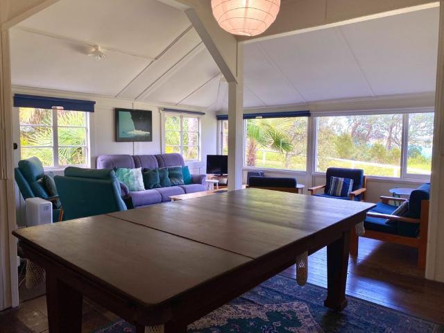127 Annetts Parade, Mossy Point NSW