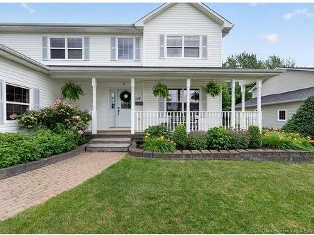 127 Fairview Knoll Dr, Moncton, NB, E1A 6L2 house for sale | Listing ID NB144259 | Royal LePage