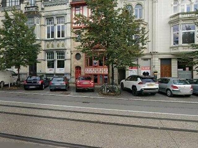 127 m2 office space for sale in Stad Gent