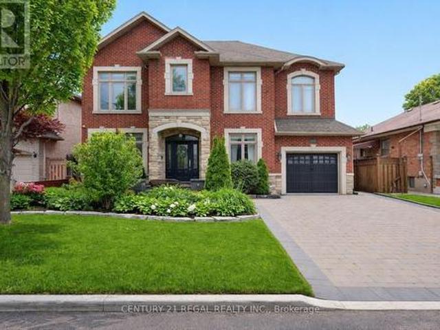 127 Sultana Avenue, Toronto, ON, M6A 1T6 house for sale | Listing ID C13520 | Royal LePage