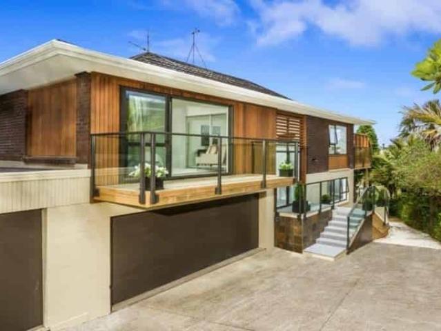 1/27 Waitemata Road, Hauraki, North Shore City