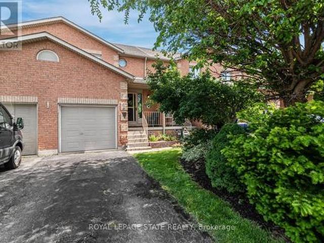 127 Terni Boulevard, Hamilton, ON, L8W 3W4 house for sale | Listing ID X13420 | Royal LePage
