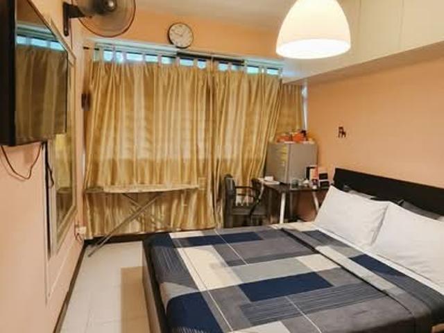 127D Kim Tian Road HDB Apartment Room Rental, $1,200, 1 Bed 2 Bath 90 sqft $13.33 psf