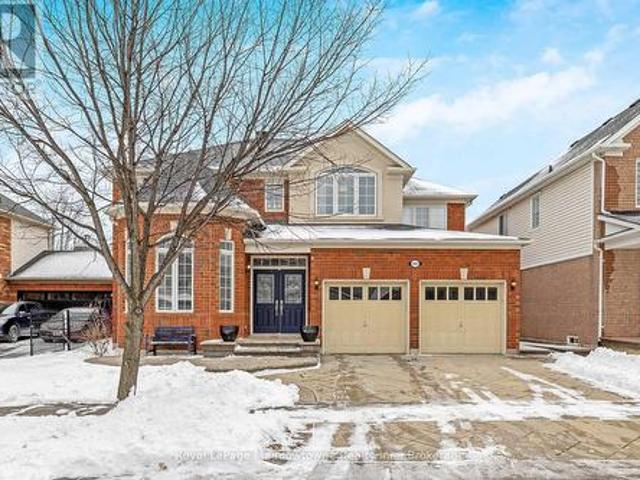 1285 Christie Circle, Milton 1023 Be Beaty, ON, L9T 6V4 Luxury House for sale | Listing ID W11948 | Royal LePage Carriage Trade Luxury Properties