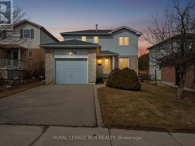 128 Courtney Crescent, Orangeville, ON, L9W 4S3 house for sale | Listing ID W12928 | Royal LePage
