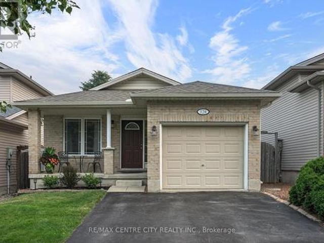 128 Crimson Crescent, London East P, ON, N5W 6E9 house for sale | Listing ID X13582 | Royal LePage