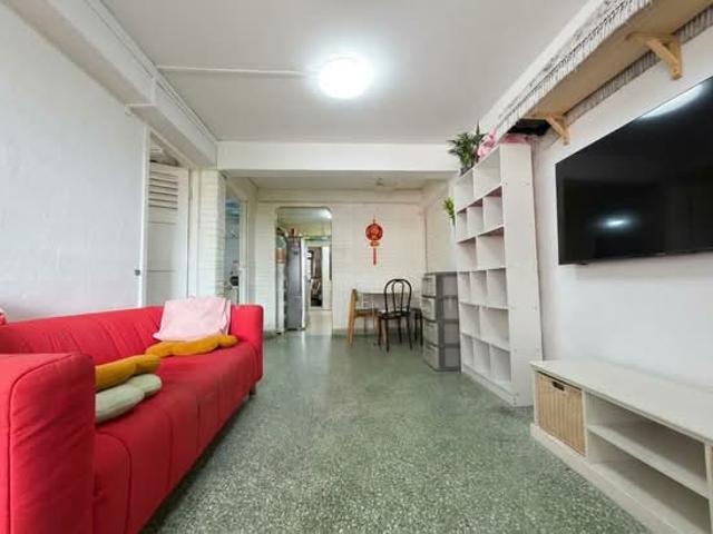128 Bukit Merah View HDB Apartment For Sale, $440,000, 2 Bed 2 Bath 699 sqft $629.00 psf