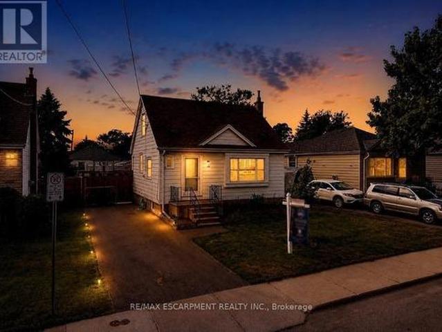 128 East 39Th Street, Hamilton, ON, L8V 4H3 house for sale | Listing ID X13595 | Royal LePage
