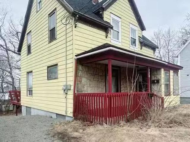 128 Inglis Street, Sydney, NS, B1P 1W8 house for sale Listi.