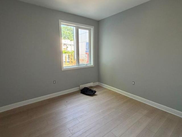 128 Osgoode
