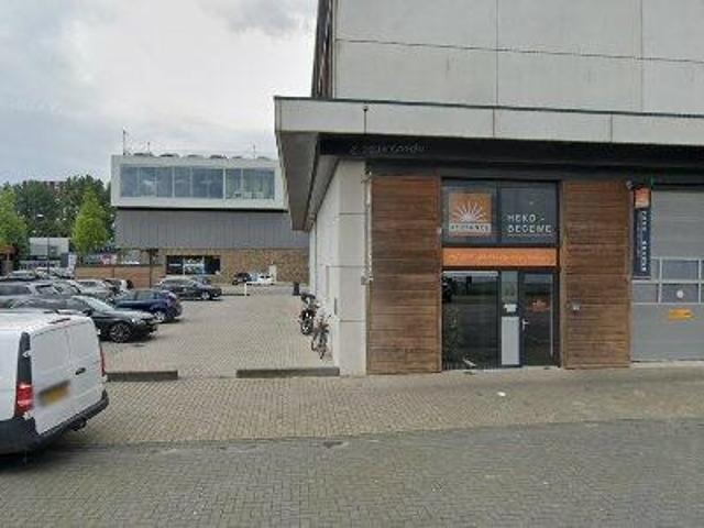 128 m2 office space for sale in Amsterdam Osdorp