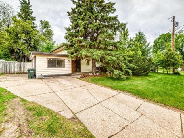 128 Pine Street, Sherwood Park, AB, T8A 1G8 house for sale | Listing ID E4493 | Royal LePage