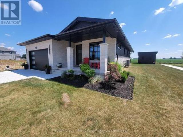 128 Rowe Avenue, South Huron Exeter, ON, N0M 1S1 house for sale | Listing ID X13568 | Royal LePage