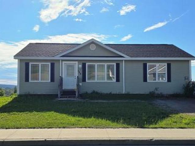 128 Raven Avenue, Labrador City, NL, A2V 0B5 house for sale | Listing ID 1298 | Royal LePage